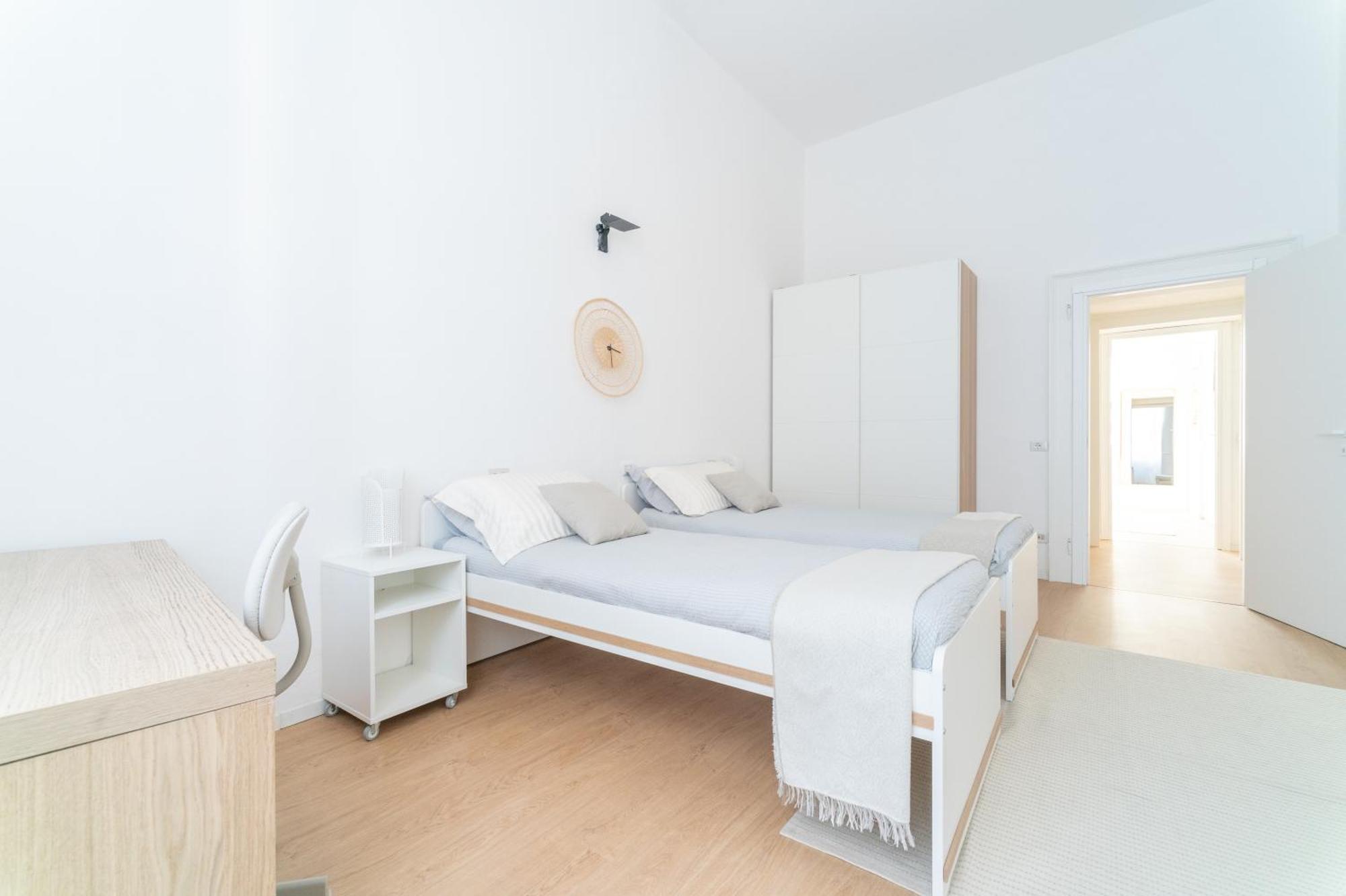 Grand Central 1845 - 2 Bedrooms Design Flat แบร์กาโม ภายนอก รูปภาพ